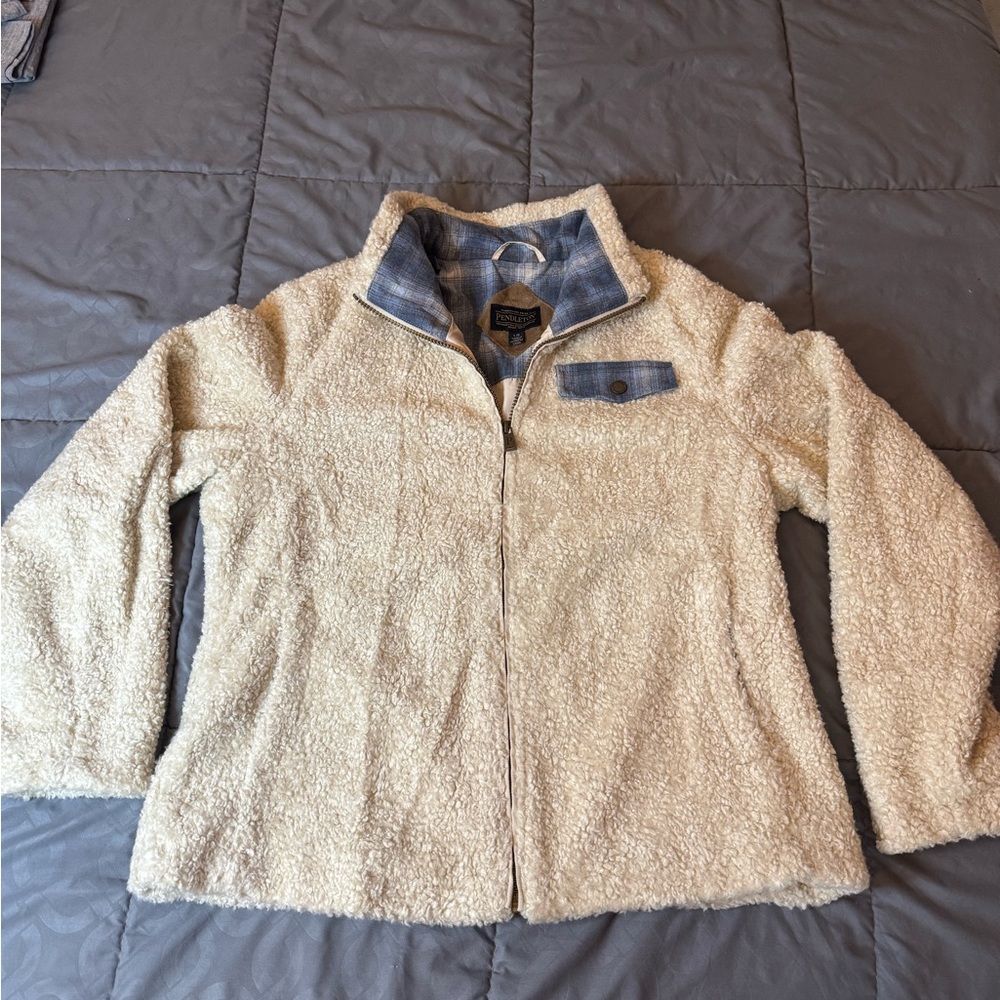 Pendleton Cream Sherpa Jacket with Blue Plaid Lining